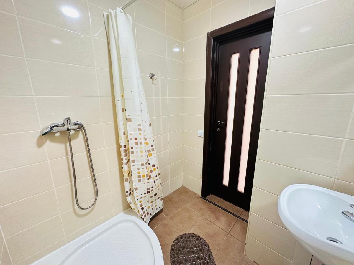 Apartments On The Embankment Kharkiv Exterior photo